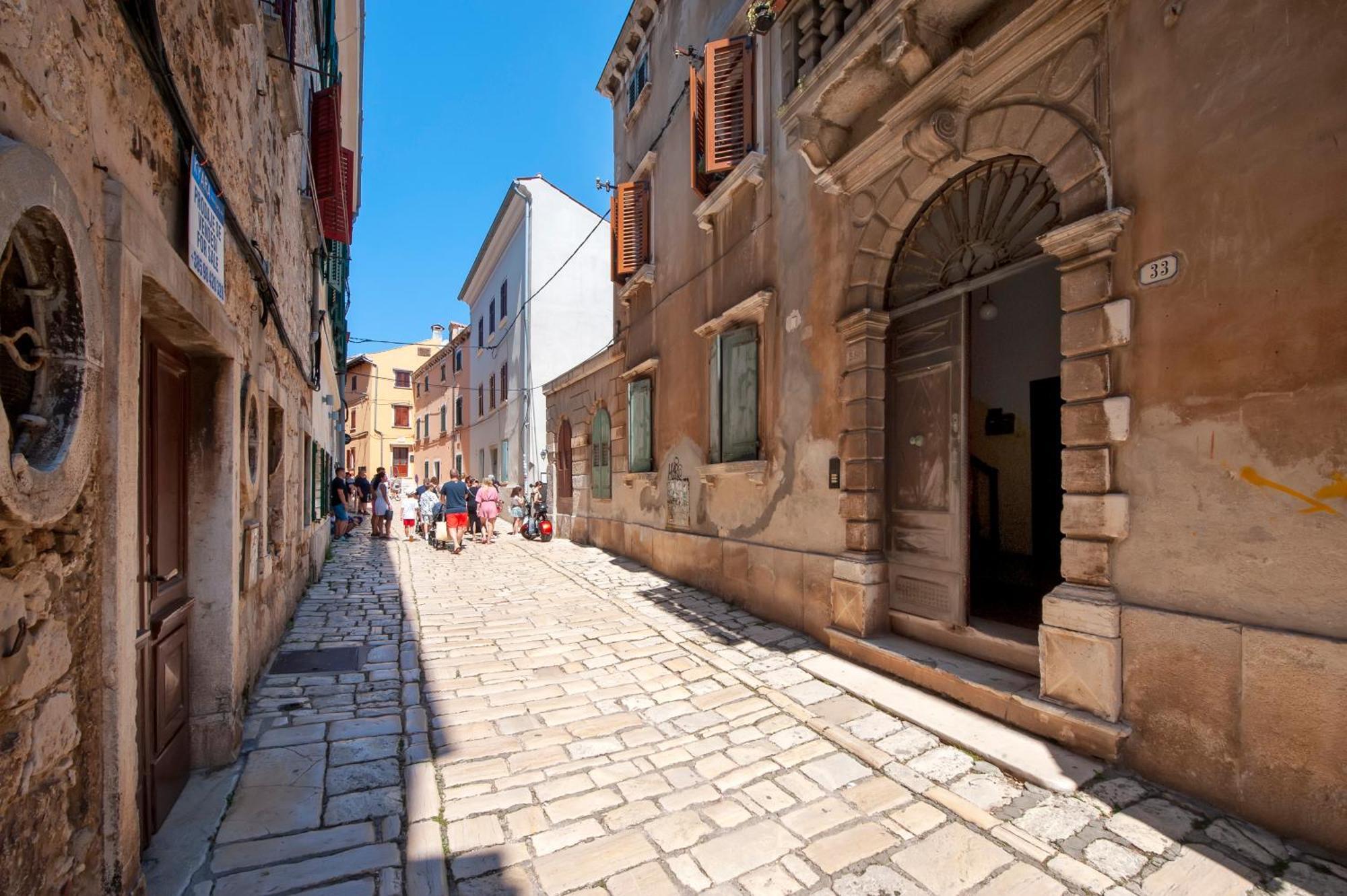 Apartment Rubi Rovinj Exterior photo