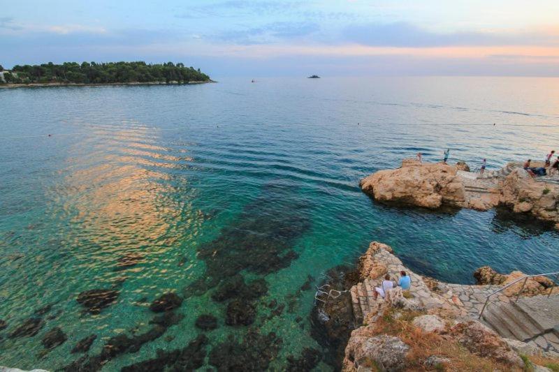 Apartment Rubi Rovinj Exterior photo
